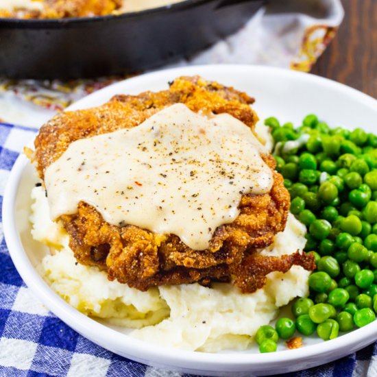 Fried Pork Chops with Gravy