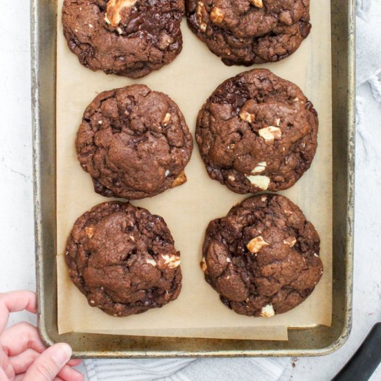 Giant Chocolate Chunk Cookies