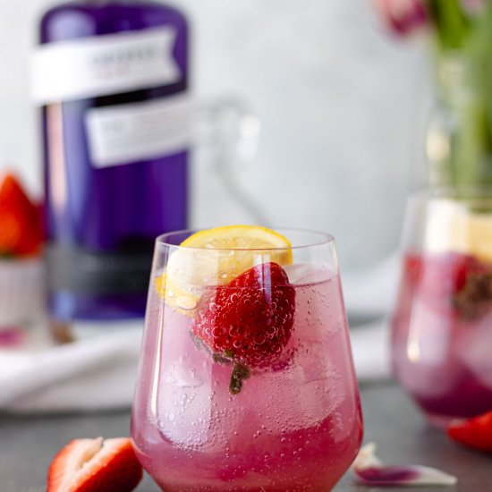 Strawberry Lavender Gin & Tonic