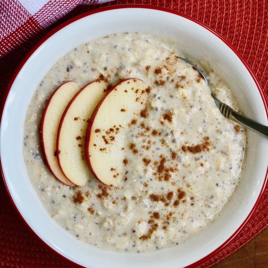 Apple Cinnamon Overnight Oats