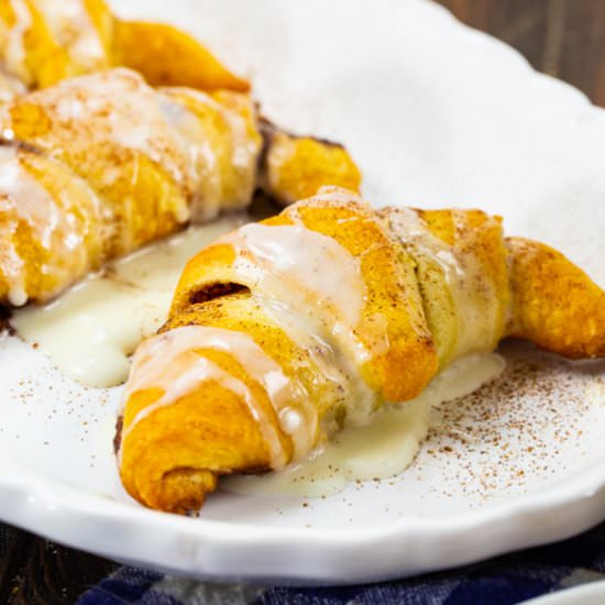 Cinnamon Roll Crescents