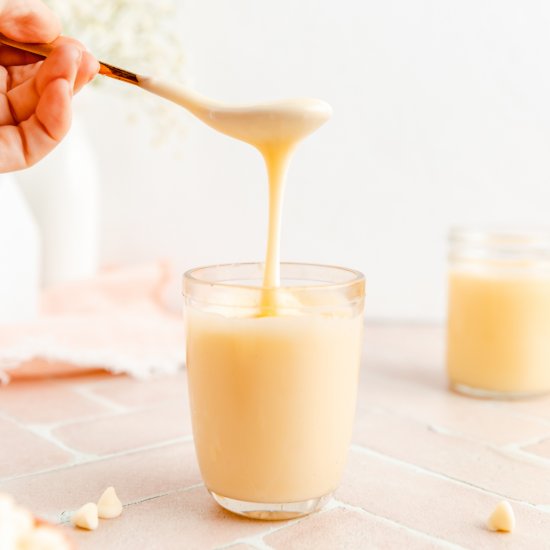 Easy White Chocolate Sauce