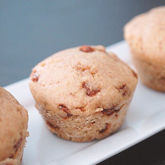 Sourdough discard cinnamon muffins