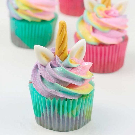 Rainbow Unicorn Cupcakes