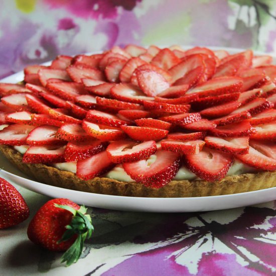 Pastry cream strawberry tart