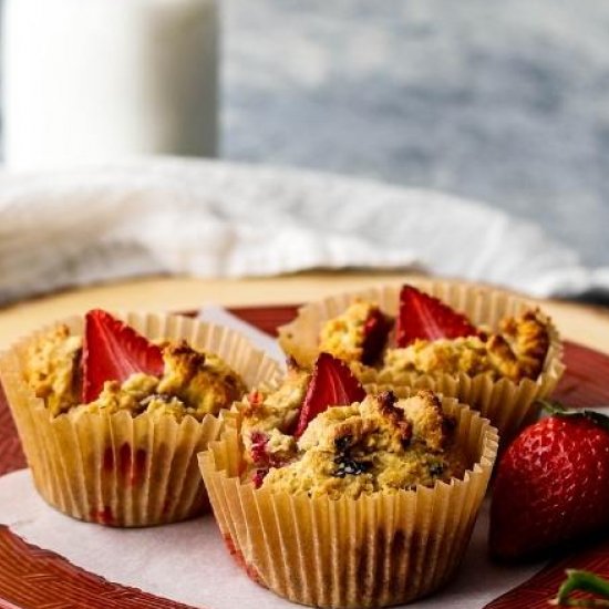 One Bowl Paleo Strawberry Muffins