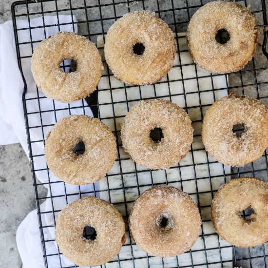 Apple Cider Cinnamon Sugar Donuts