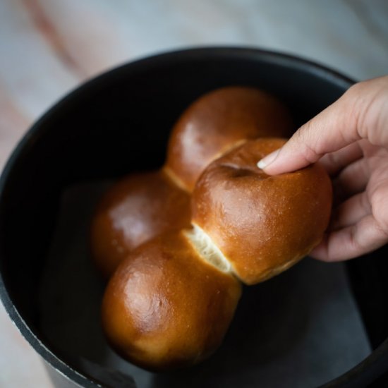 Dinner rolls for two in Air-Fryer