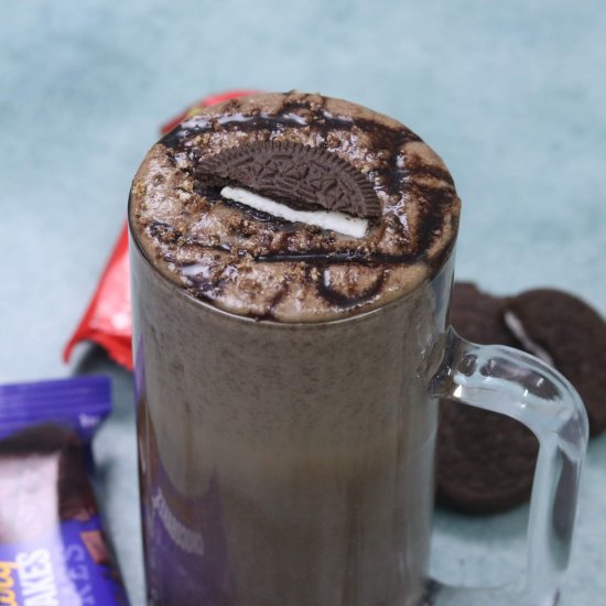 Oreo & Cadbury Cake Shake