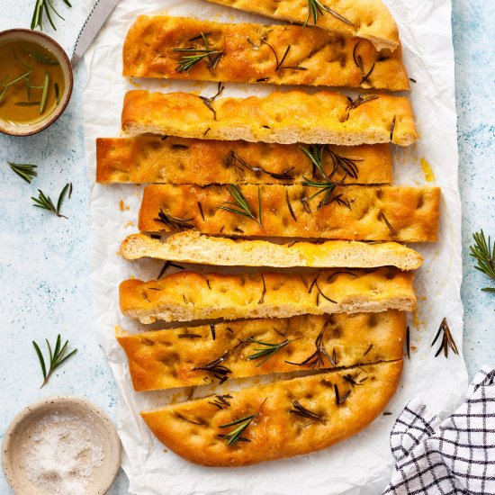 Easy Rosemary Focaccia Bread