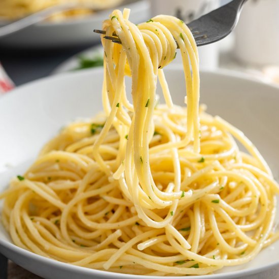 Garlic Butter Pasta