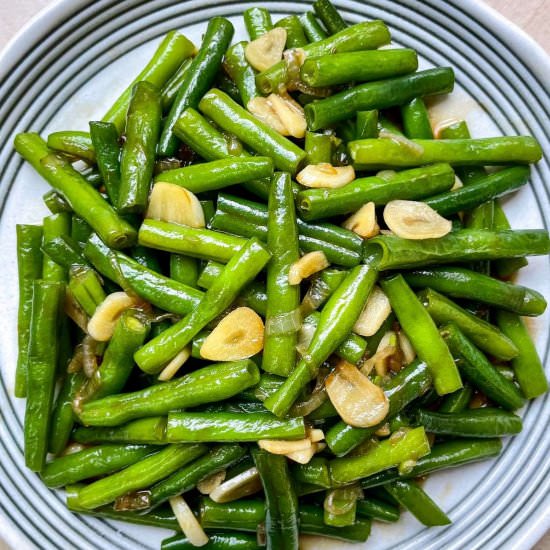 15 Minute Asian Garlic Green Beans