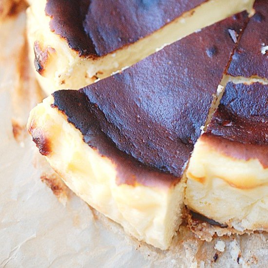 Basque style (crustless) cheesecake