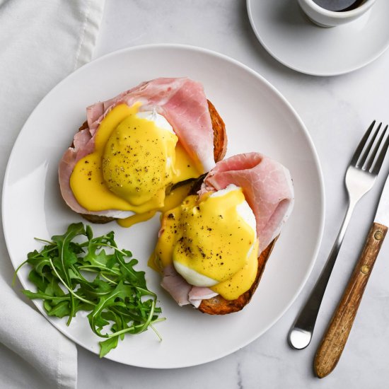 Prosciutto Eggs Benedict