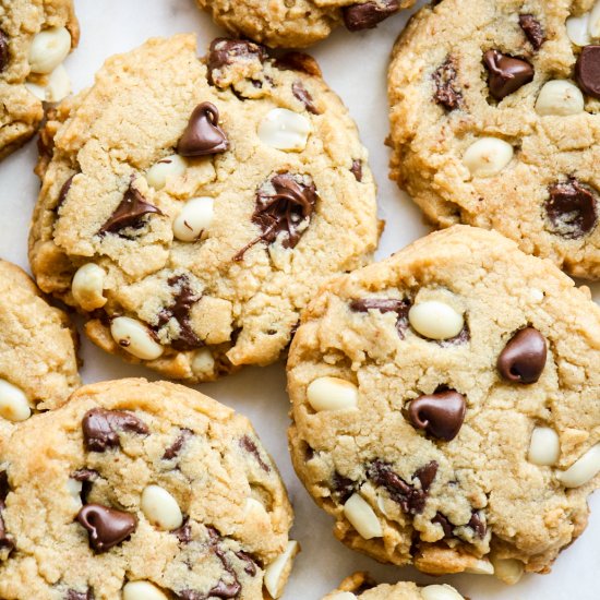 Chunky Peanut Butter Cookies