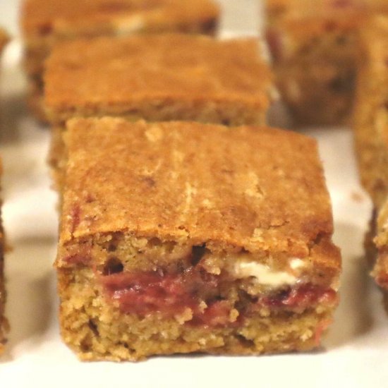 Browned Butter Strawberry Blondies