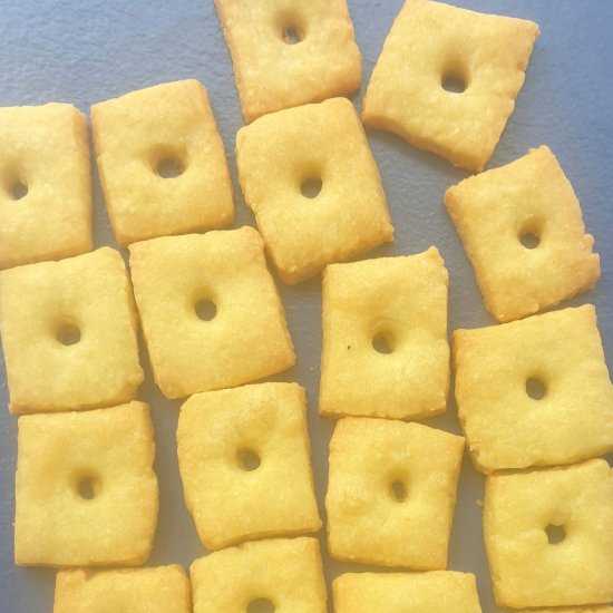 Cheese crackers