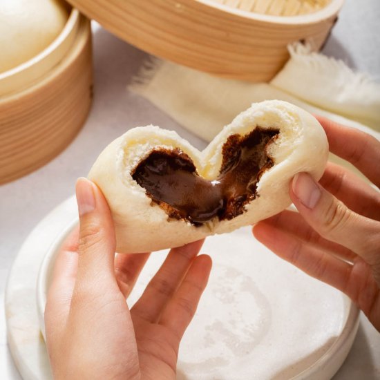 Chocolate Steamed Buns