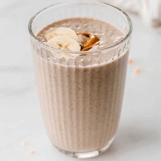 Peanut butter banana smoothie