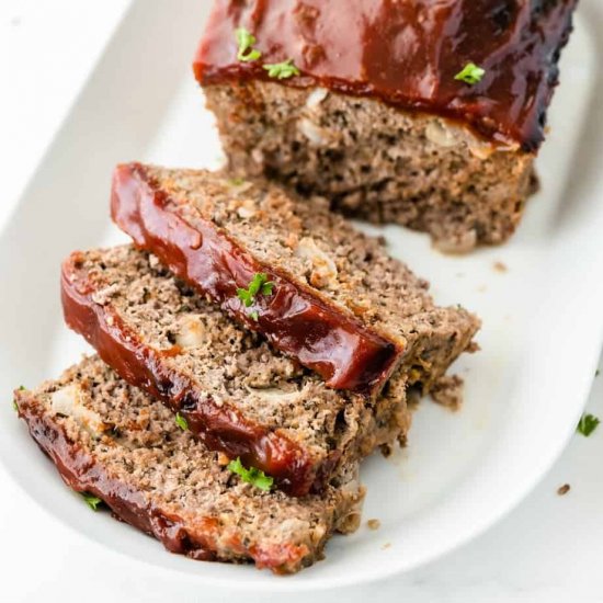 Mom’s Classic Beef Meatloaf