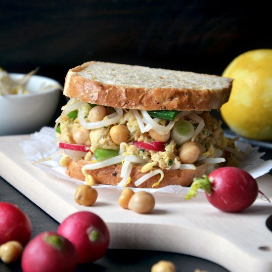 Chickpea salad sandwich