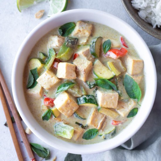 Green Curry with Tofu & Vegetables