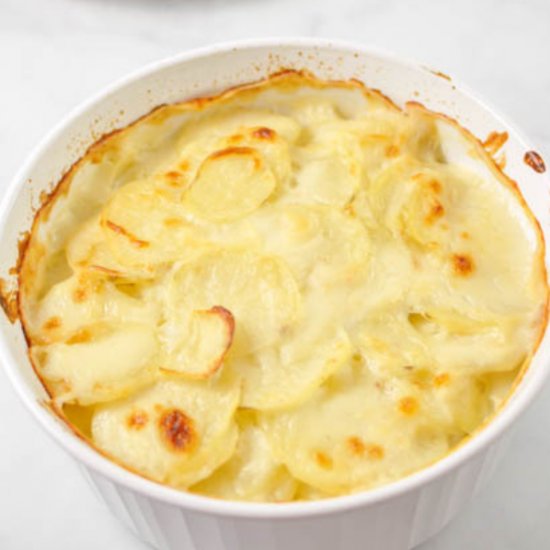 Classic Scalloped Potatoes