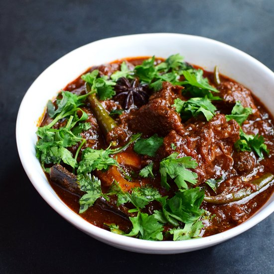 Beef Curry with Red Wine