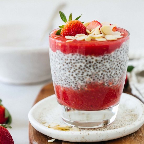 Strawberry Chia Pudding