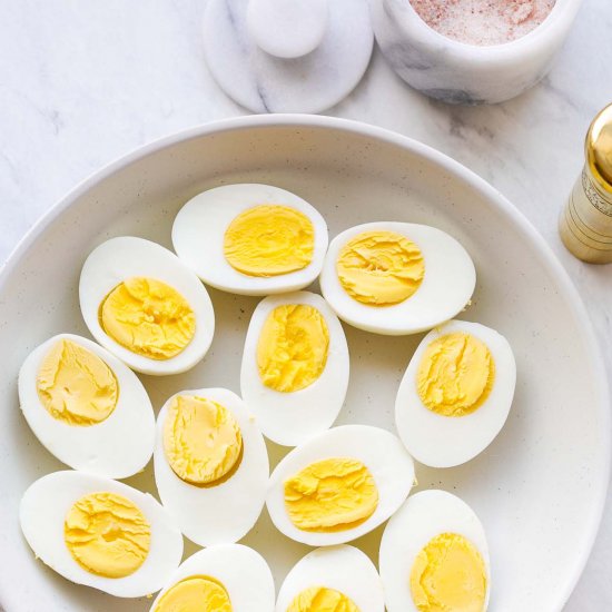 How to Make Hard Boiled Eggs