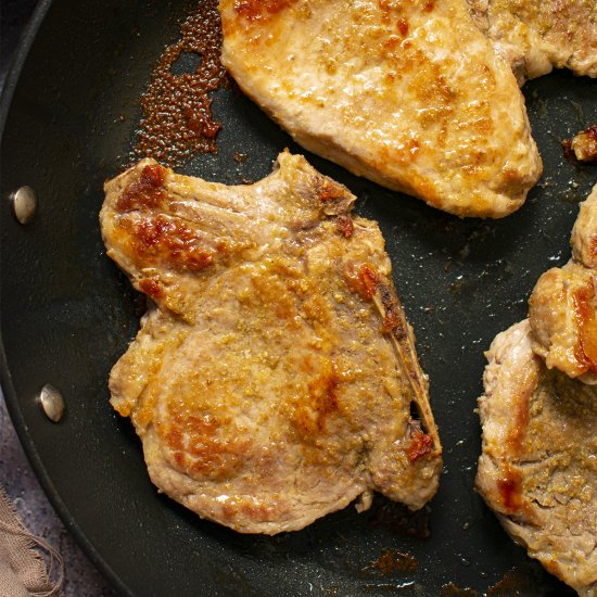 Greek Pork Chops {homemade rub}