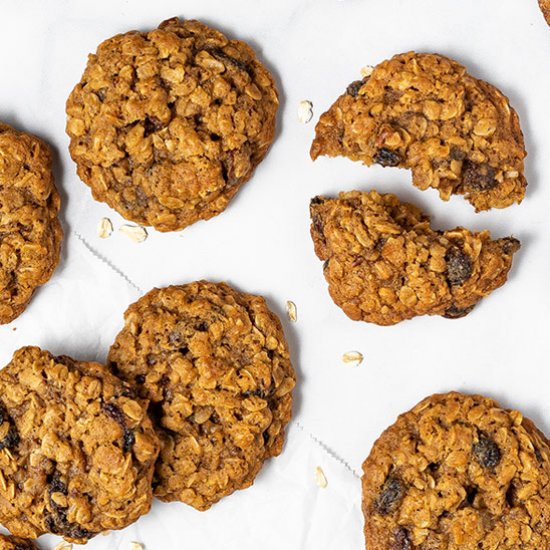 Oatmeal Raisin Cookies