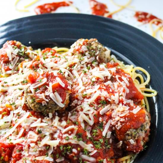 Mama’s Spaghetti & Meatballs