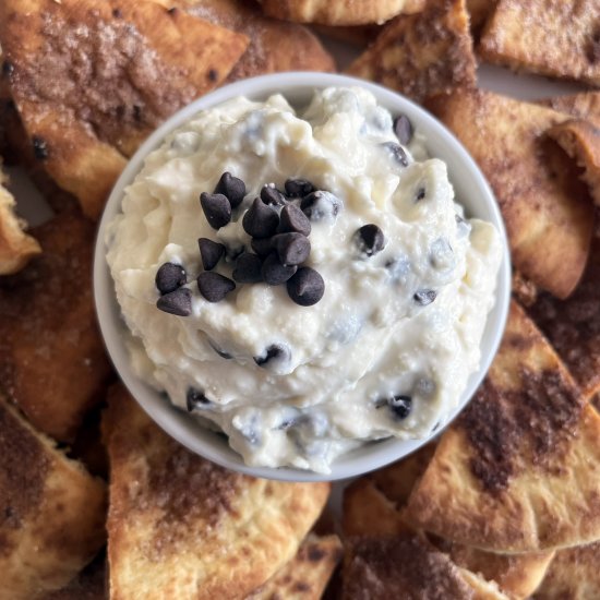 Cannoli Dip & Cinnamon Sugar Pitas