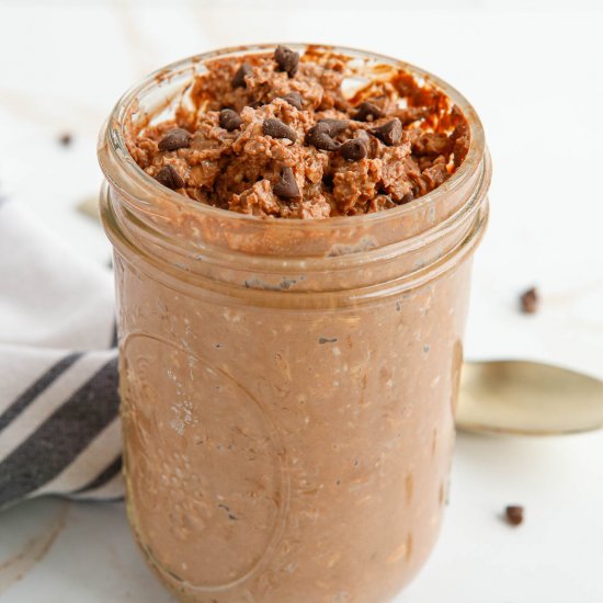 Brownie Batter Overnight Oats