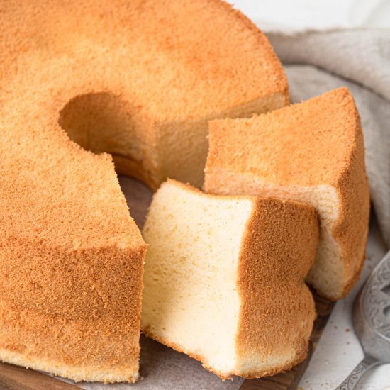 Vanilla Chiffon Cake