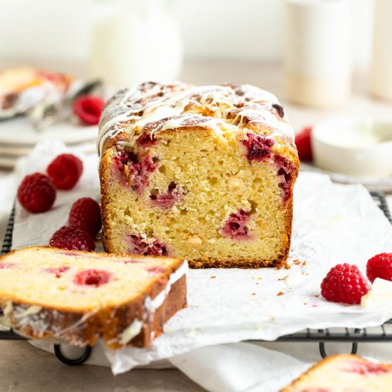 White Chocolate and Raspberry Cake