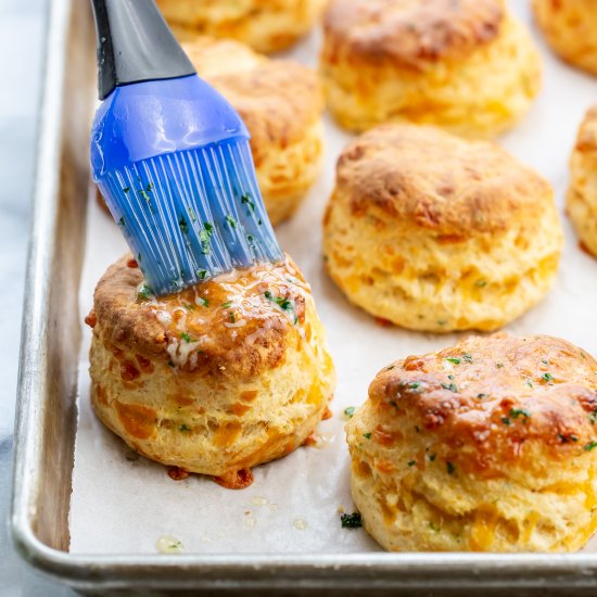 Cheddar Bay Biscuits