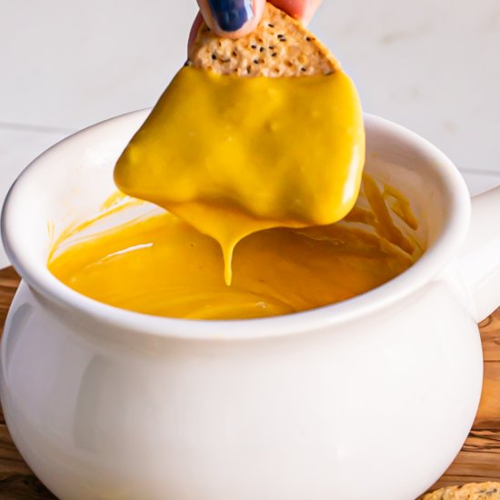 Vegan Nacho Cheese Sauce (nut-free)