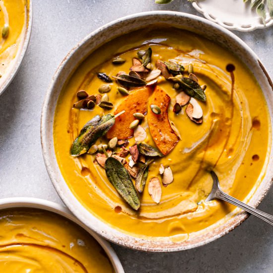 Butternut Squash Carrot Soup