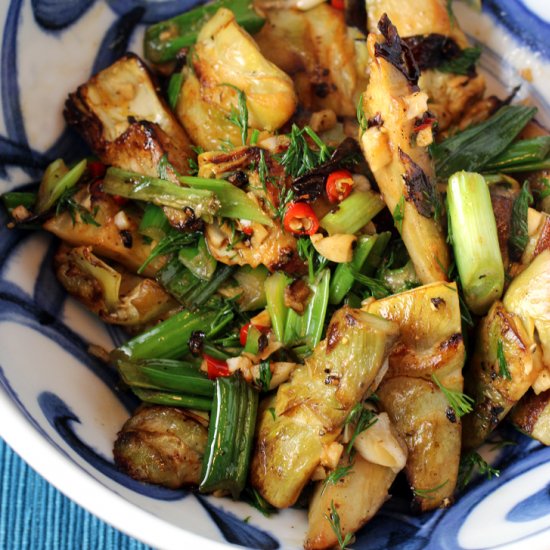 Vietnamese-style sauteed artichokes