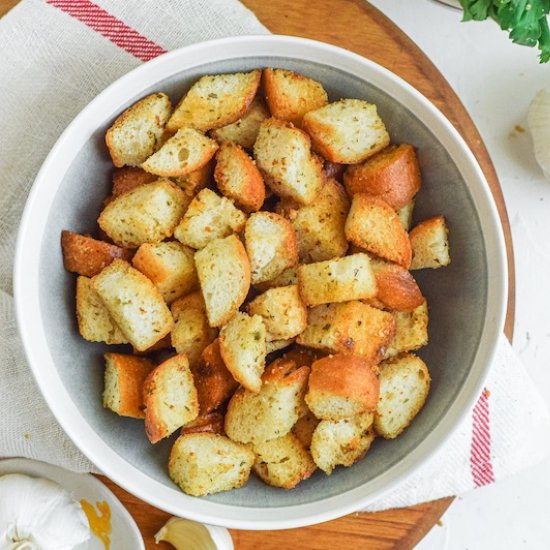 Garlic Croutons