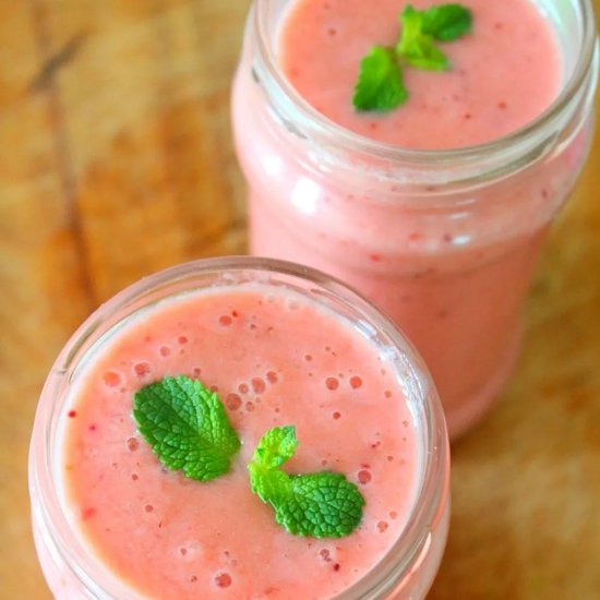 PROTEIN FRUIT SMOOTHIE