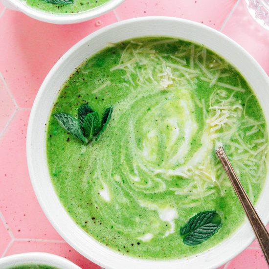 Fresh & Easy Mint Pea Soup