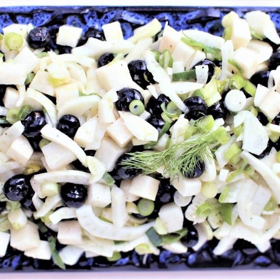 Jicama Fennel Blueberry Salad