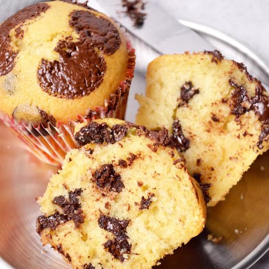 Moist Chocolate Chip Muffins