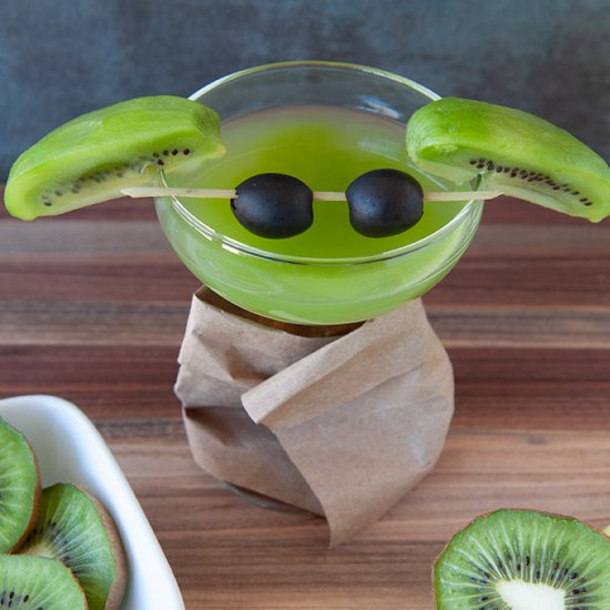 Baby Yoda Cocktail