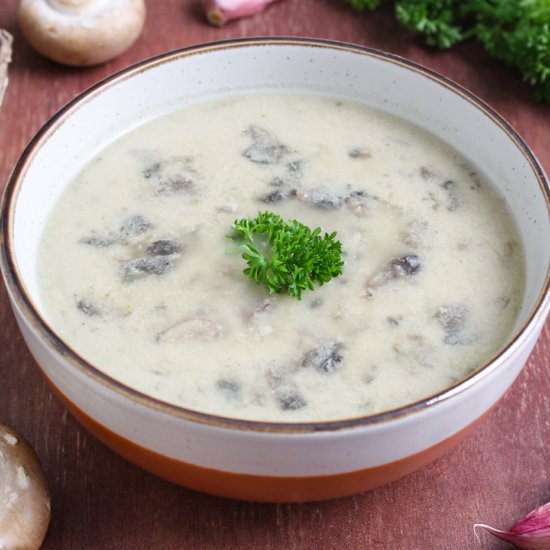 Vegan Cream of Mushroom Soup