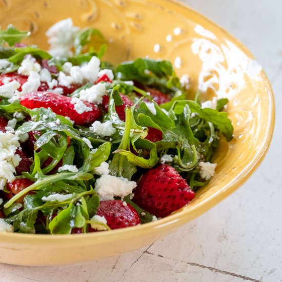 Arugula Salad with Strawberries