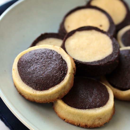 Parisian black and white cookies